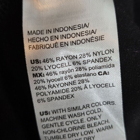 Chico's Knit Top Long Sleeve Scoop Neck Pullover Black Office Women's Size XL - Picture 8 of 8